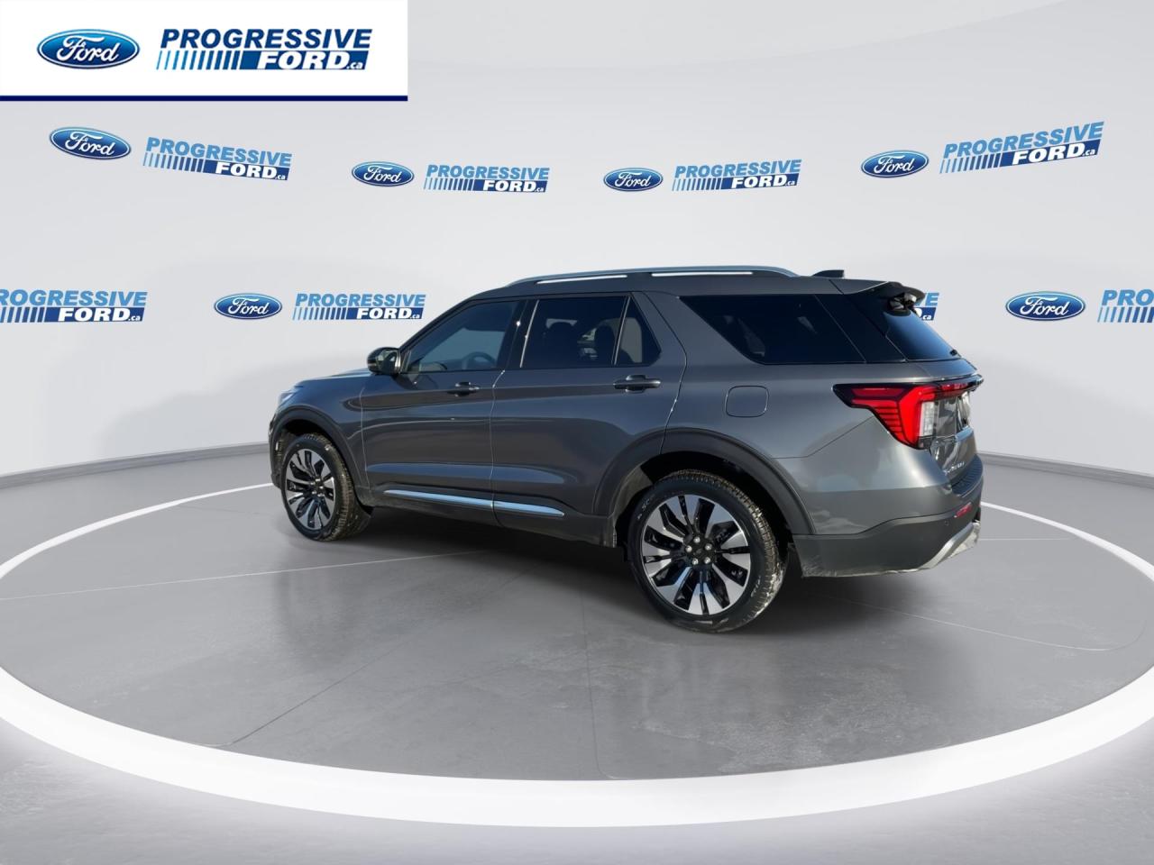 2026 Ford Explorer Platinum 4dr 4x4 Photo