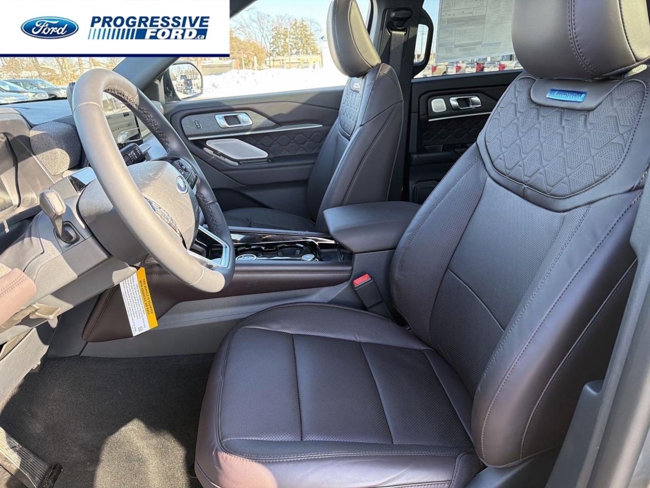 2026 Ford Explorer Platinum 4dr 4x4 Photo