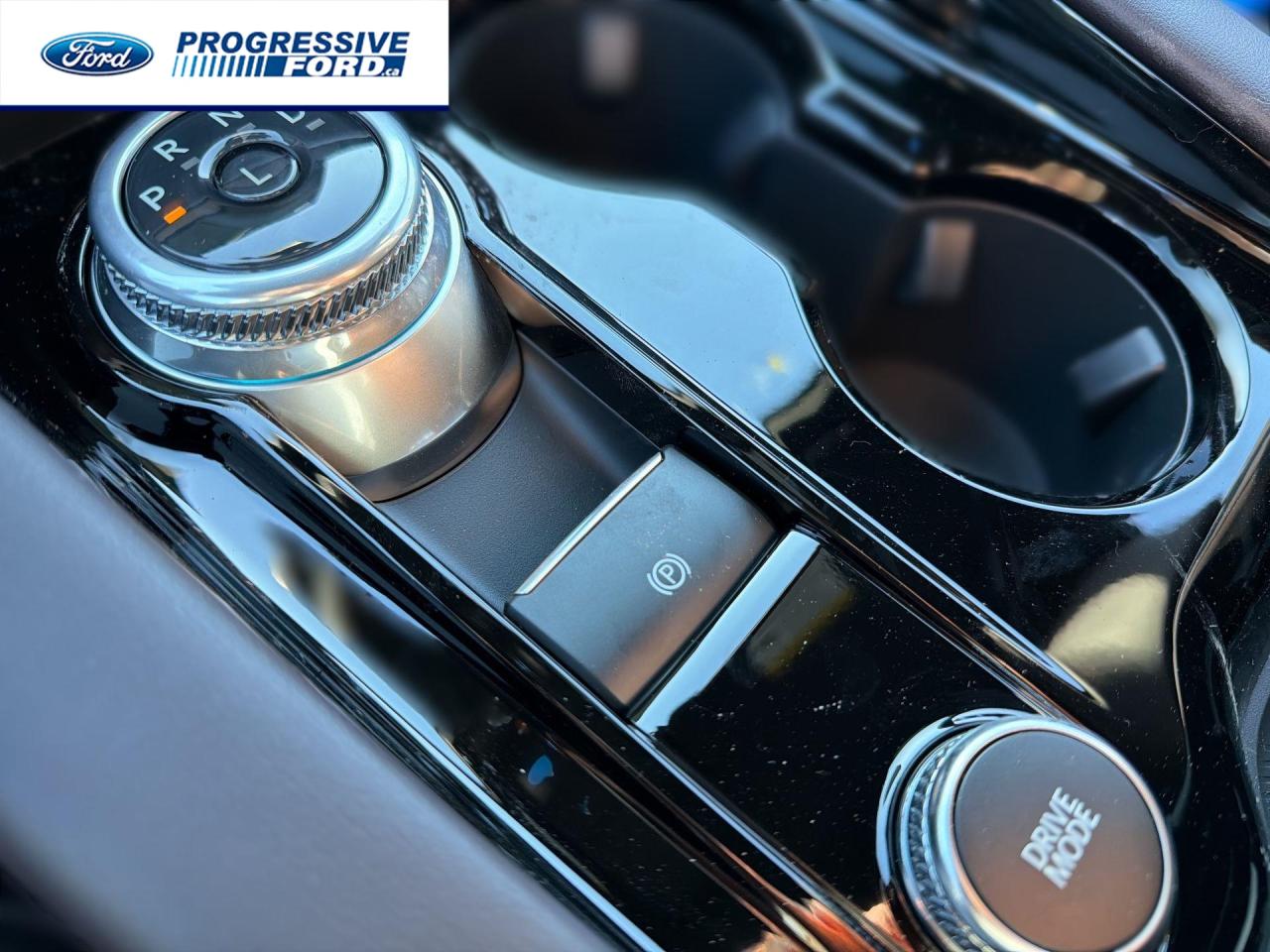 2026 Ford Explorer Platinum 4dr 4x4 Photo