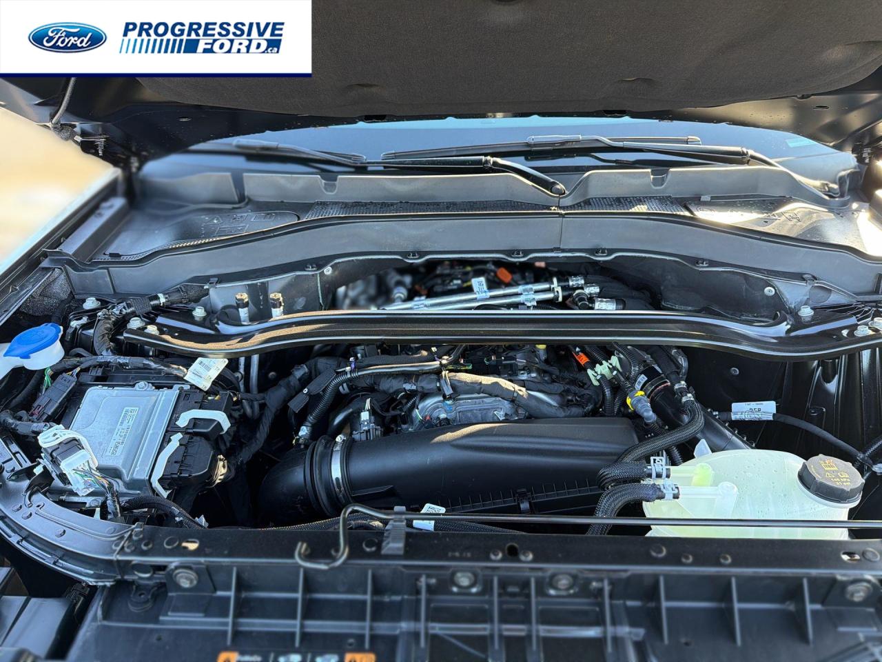 2026 Ford Explorer Platinum 4dr 4x4 Photo