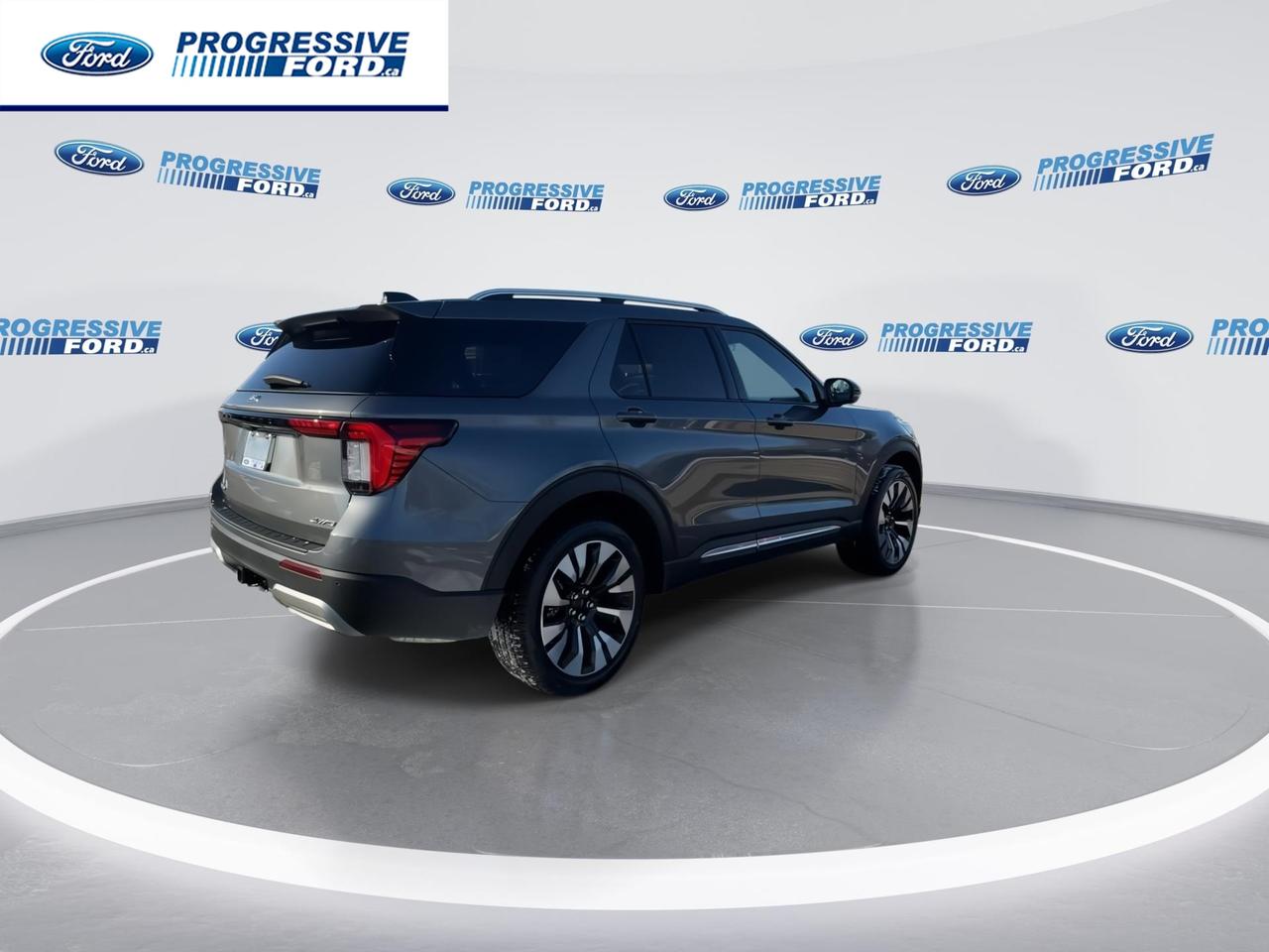 2026 Ford Explorer Platinum 4dr 4x4 Photo