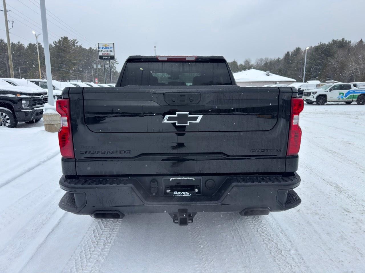 2026 Chevrolet Silverado 1500 Crew Cab Short Box 4-Wheel Drive Custom Trail Boss Photo