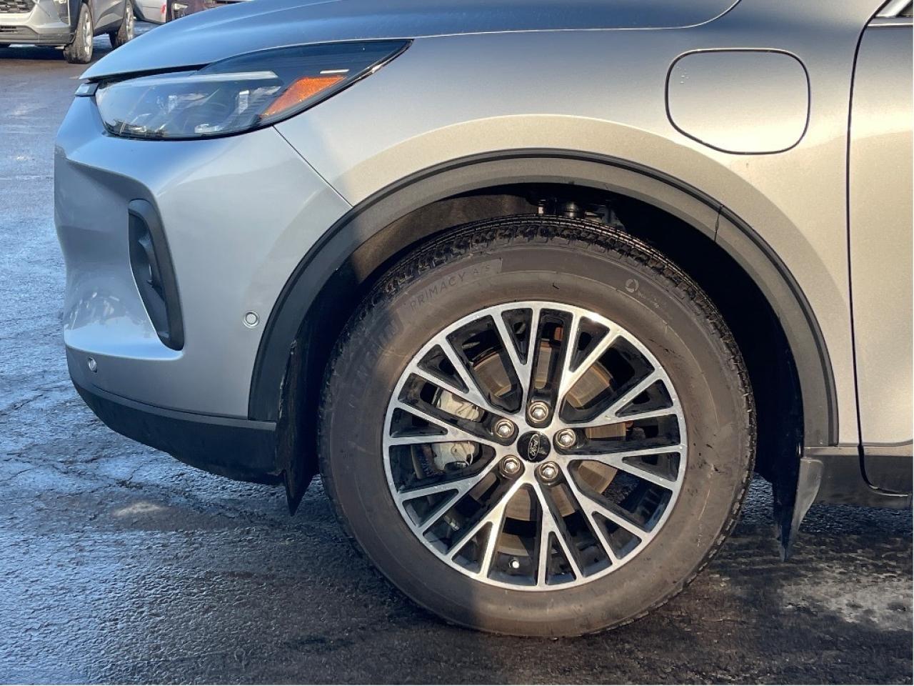 2023 Ford Escape HYBRID LEATHER PANO HEADSUP DISPLAY ACTIVE PARK Photo3