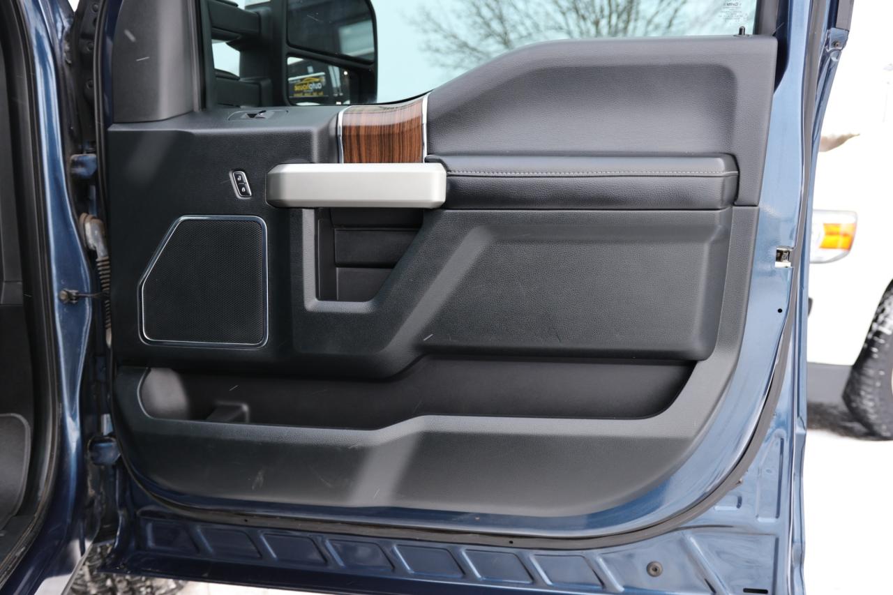 2016 Ford F-150 LARIAT-4WD/SUPERCREW/R STARTER/NAV/LEATHER/PANO RO Photo