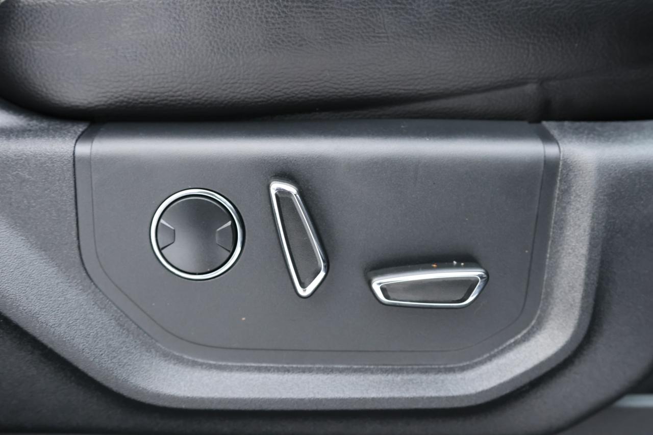 2016 Ford F-150 LARIAT-4WD/SUPERCREW/R STARTER/NAV/LEATHER/PANO RO Photo