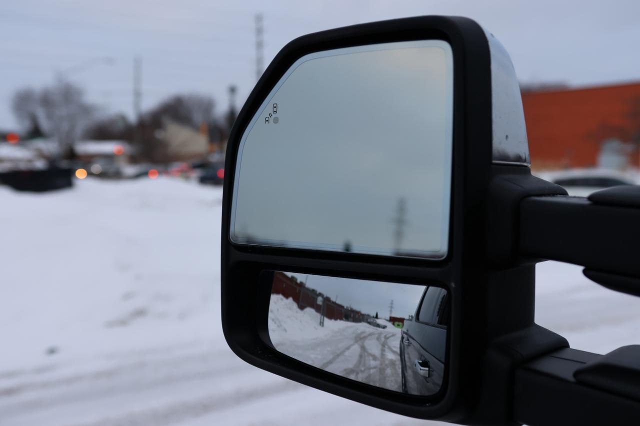 2016 Ford F-150 LARIAT-4WD/SUPERCREW/R STARTER/NAV/LEATHER/PANO RO Photo