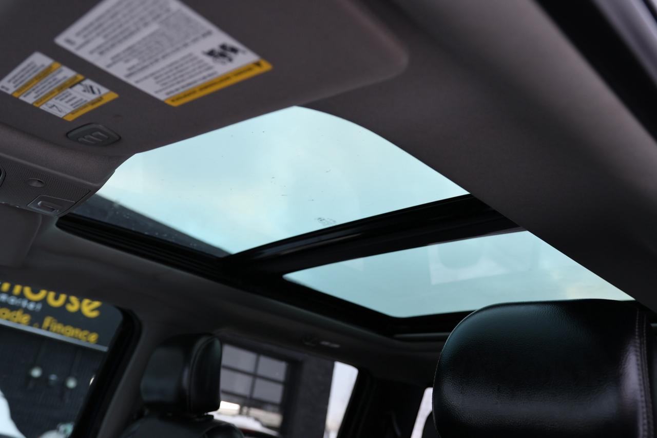 2016 Ford F-150 LARIAT-4WD/SUPERCREW/R STARTER/NAV/LEATHER/PANO RO Photo