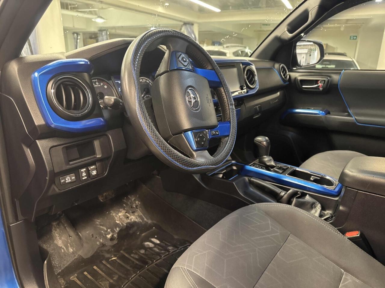 2017 Toyota Tacoma SR5 Double Cab Photo