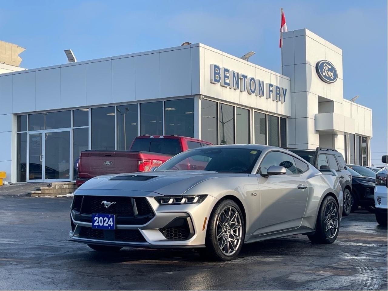 2024 Ford Mustang GT COUPE 5.0L AUTO PERFORMANCE PKG LOW KMS Photo