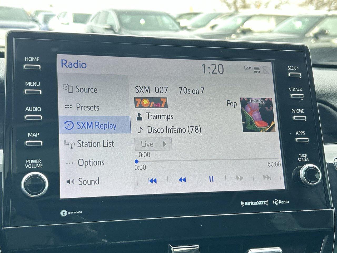 2023 Toyota Camry Hybrid XSE Low KM Winter Tire Package Sunroof Adap Photo