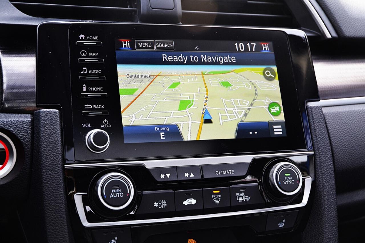 2020 Honda Civic Sedan CIVIC Automatic Touring CVT Photo