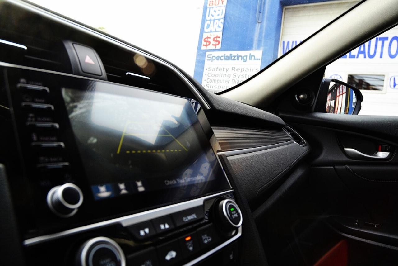 2020 Honda Civic Sedan CIVIC Automatic Touring CVT Photo