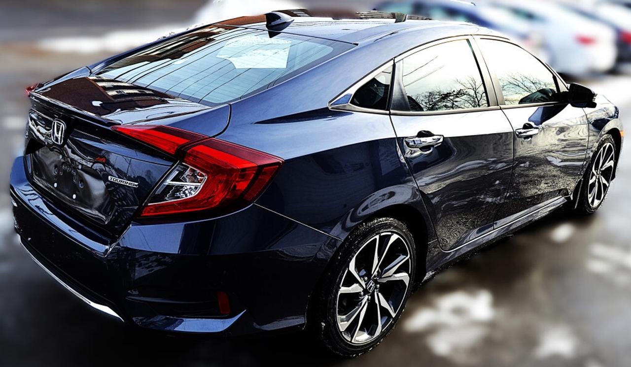 2020 Honda Civic Sedan CIVIC Automatic Touring CVT Photo