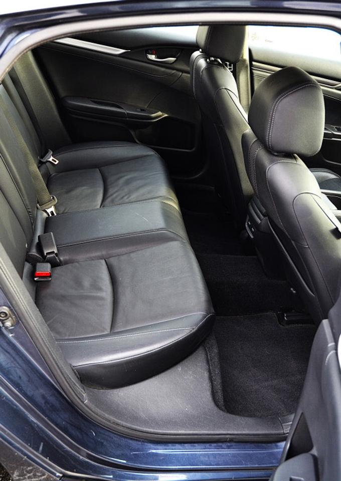 2020 Honda Civic Sedan CIVIC Automatic Touring CVT Photo