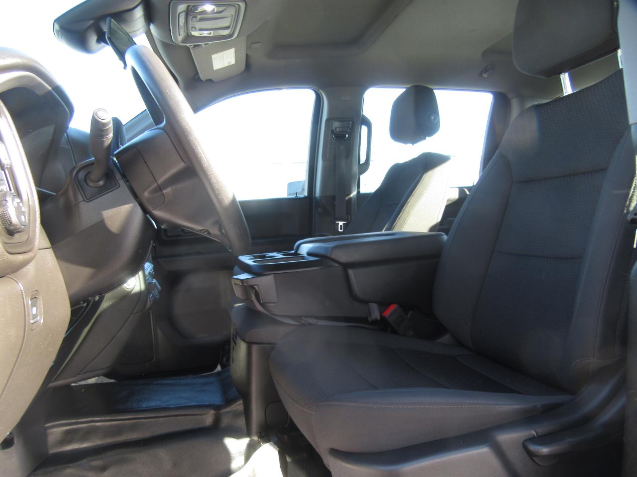 2025 Chevrolet Silverado 2500 HD 4X4 CREW CAB 8FT LONG BOX Photo