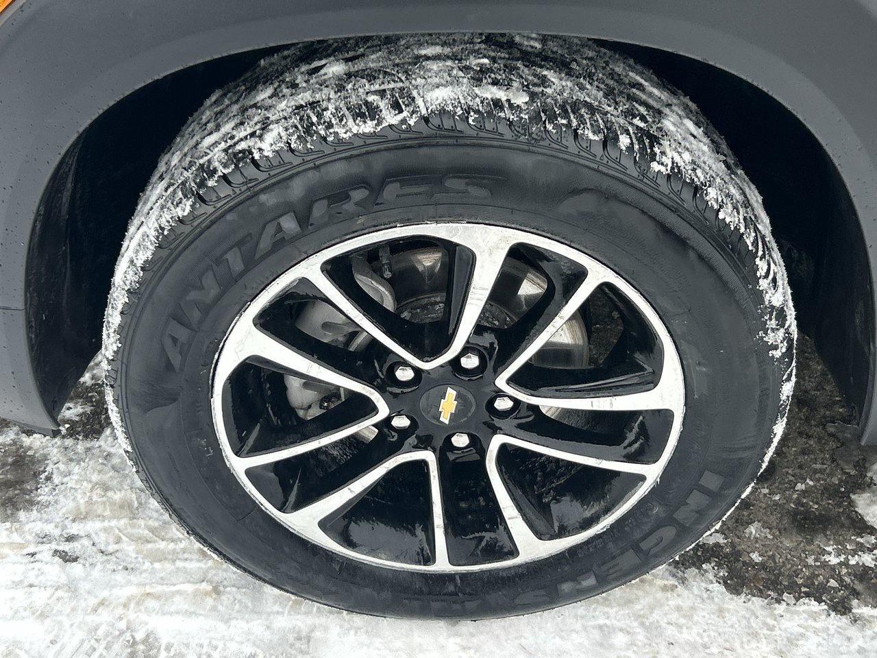 2024 Chevrolet TrailBlazer LT Low KM Alloy Wheels Blind-Spot Photo