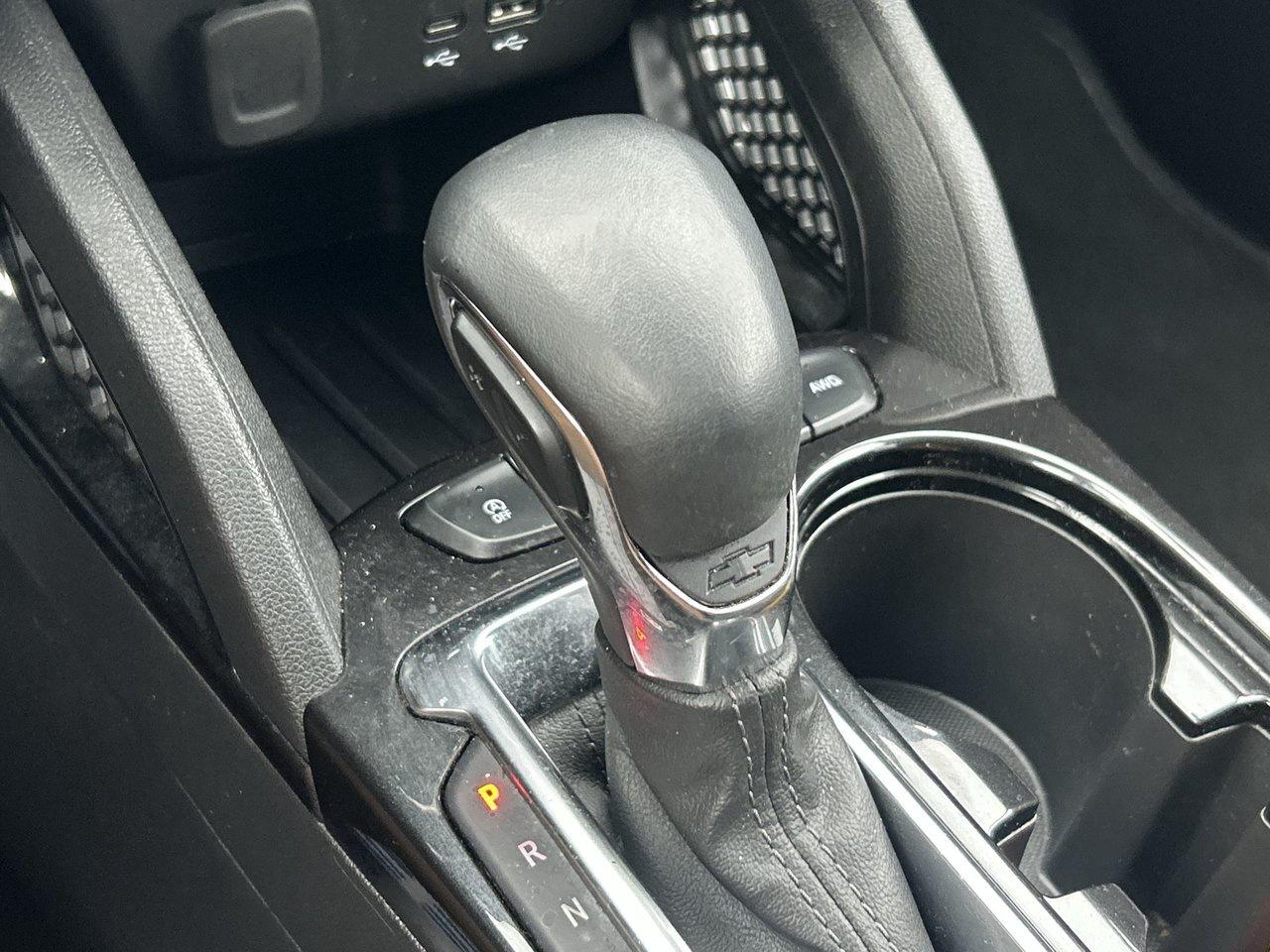 2024 Chevrolet TrailBlazer LT Low KM Alloy Wheels Blind-Spot Photo