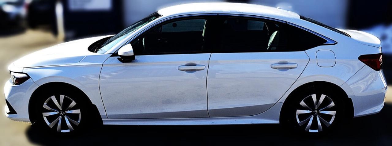 2022 Honda Civic Sedan LX CVT Photo