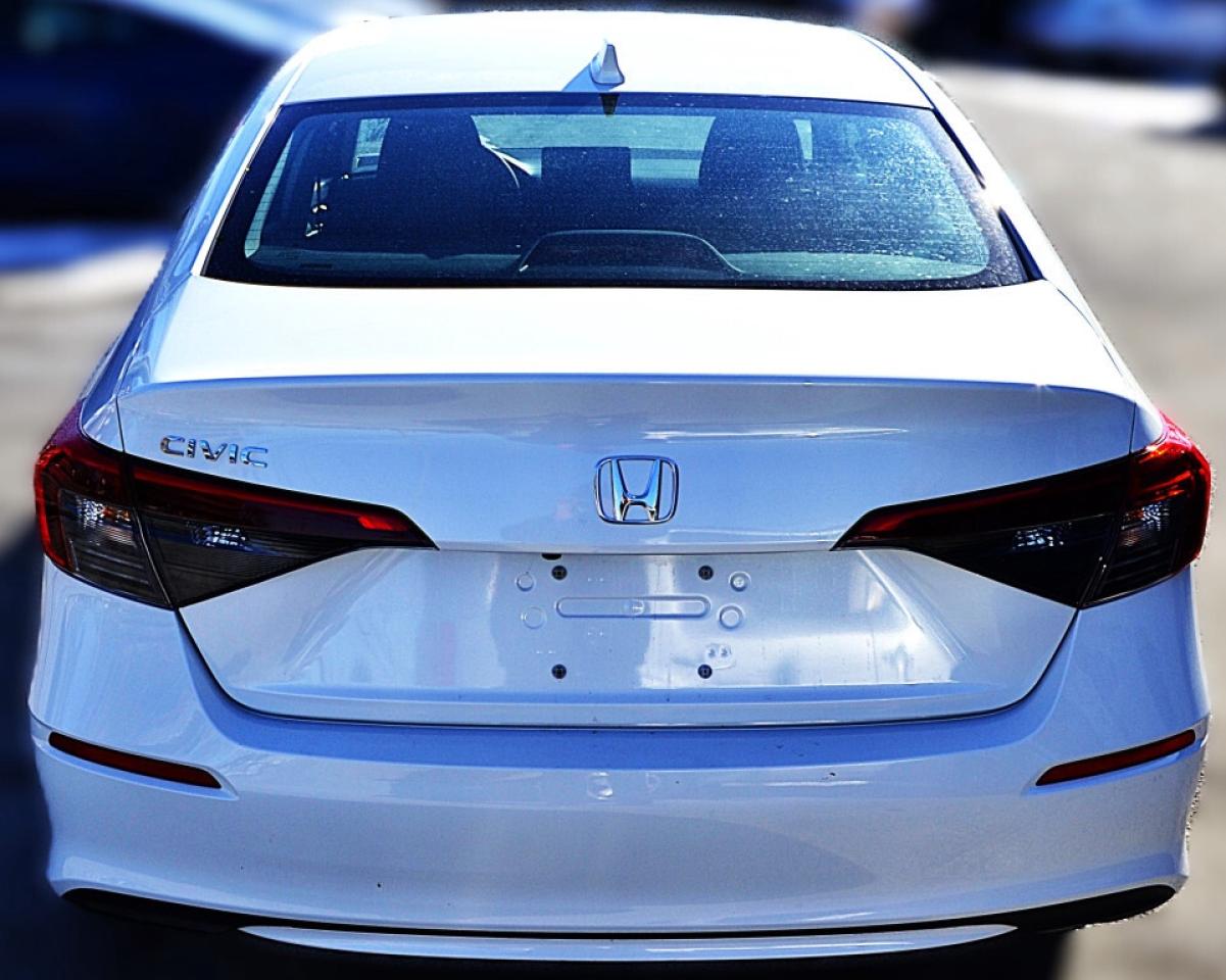 2022 Honda Civic Sedan LX CVT Photo