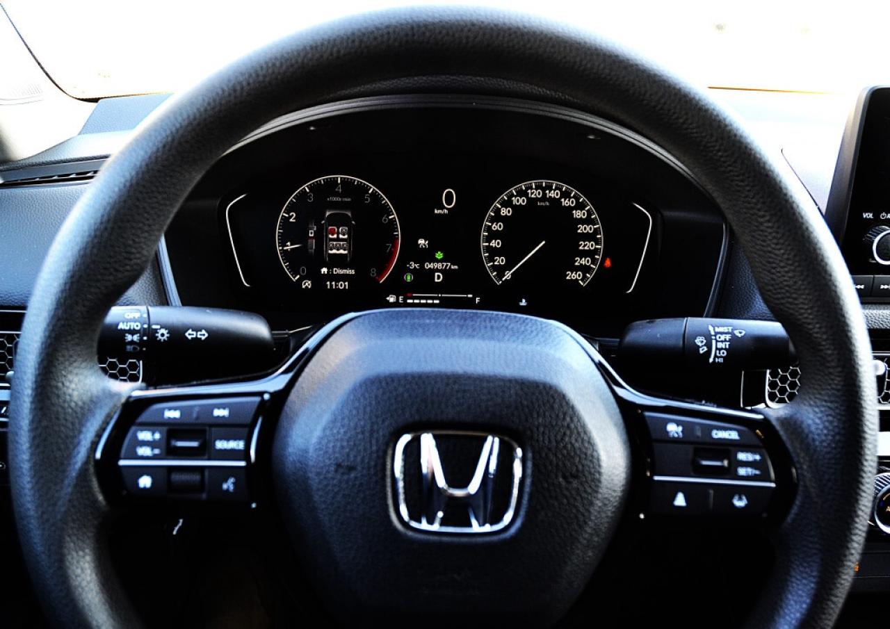 2022 Honda Civic Sedan LX CVT Photo