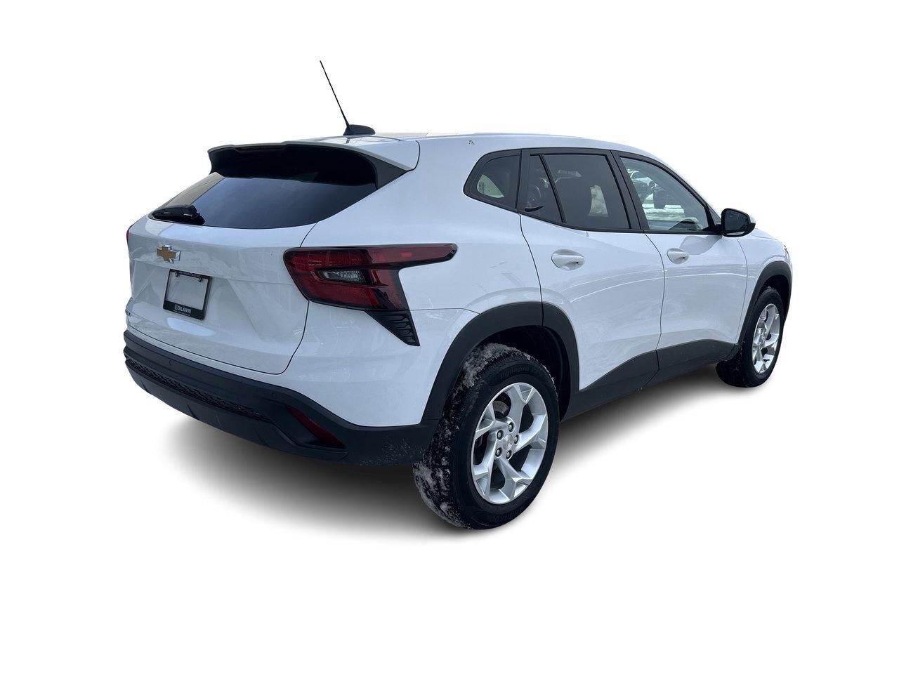 2024 Chevrolet Trax LS Clean CarFax New Tires Remote Start Blind-Spot Photo