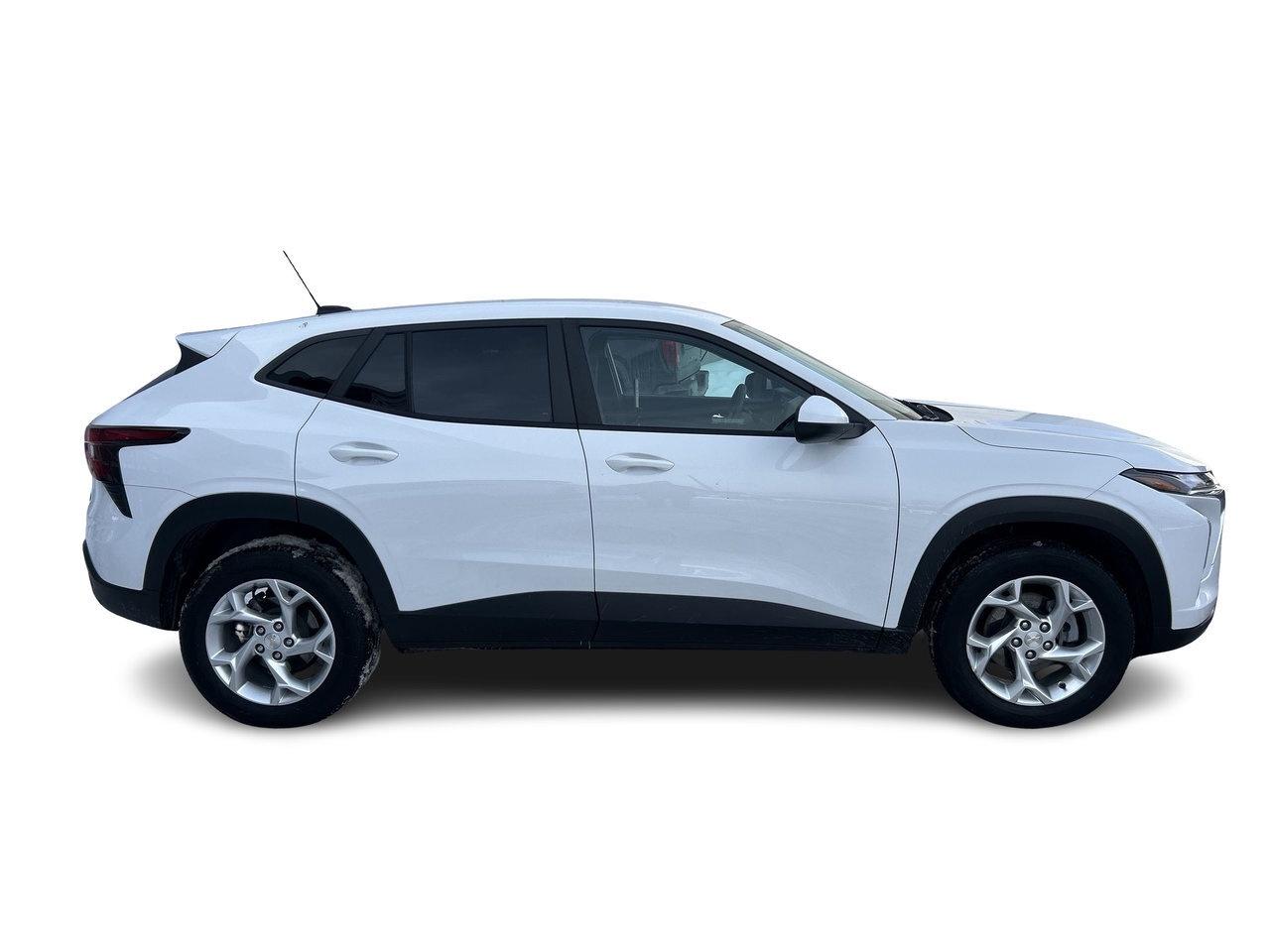 2024 Chevrolet Trax LS Clean CarFax New Tires Remote Start Blind-Spot Photo