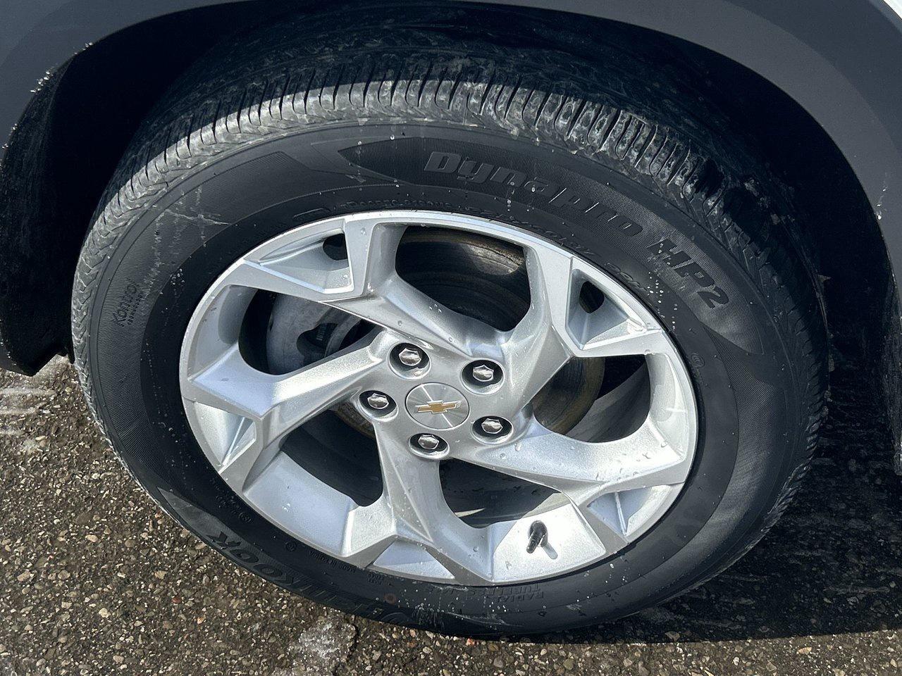 2024 Chevrolet Trax LS Clean CarFax New Tires Remote Start Blind-Spot Photo