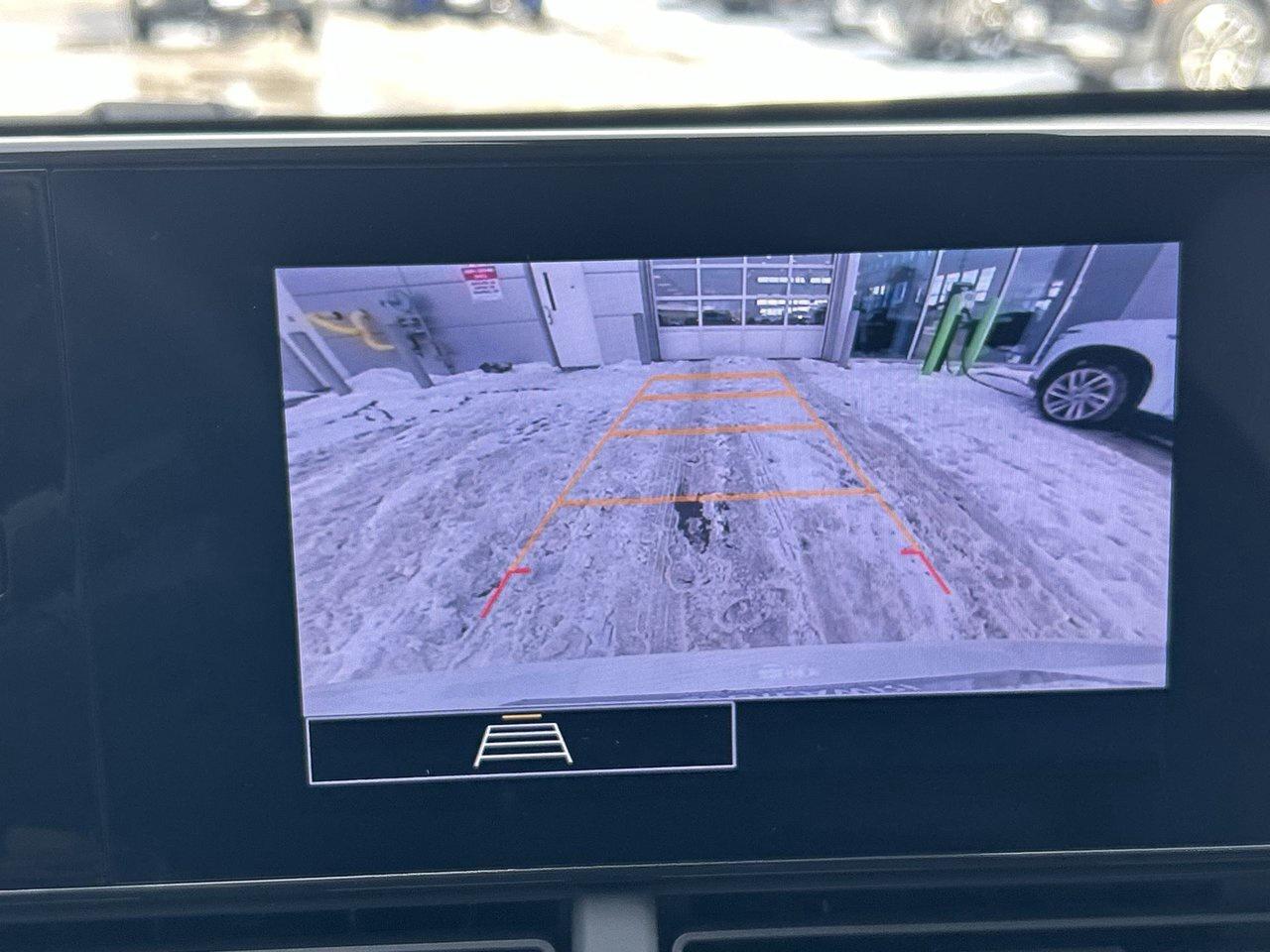 2024 Chevrolet Trax LS Clean CarFax New Tires Remote Start Blind-Spot Photo