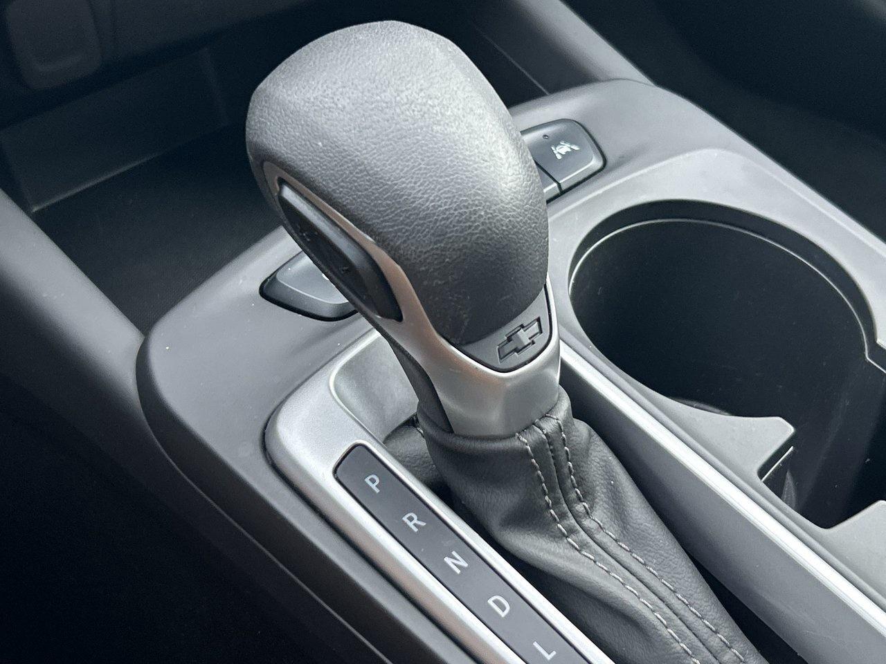 2024 Chevrolet Trax LS Clean CarFax New Tires Remote Start Blind-Spot Photo