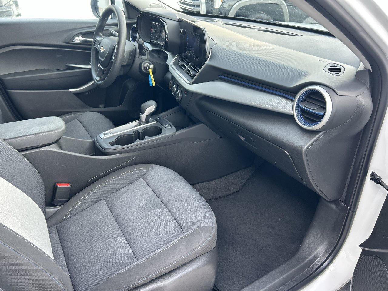 2024 Chevrolet Trax LS Clean CarFax New Tires Remote Start Blind-Spot Photo