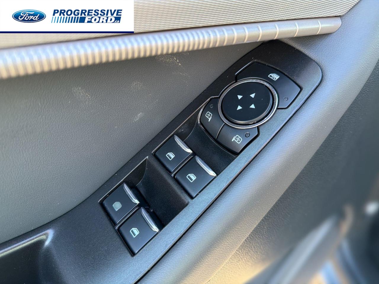 2026 Ford Explorer Active 4dr 4x4 Photo