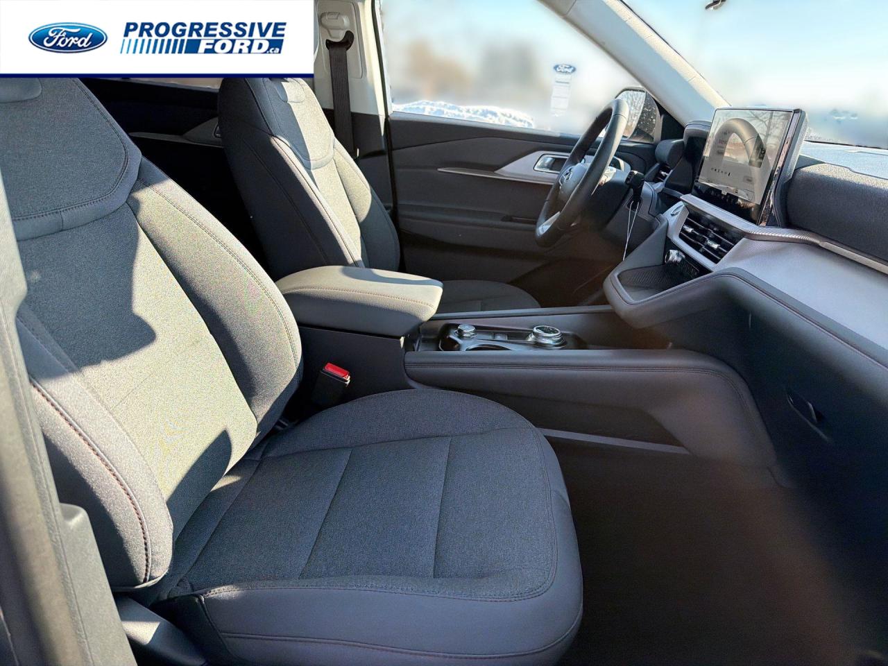 2026 Ford Explorer Active 4dr 4x4 Photo