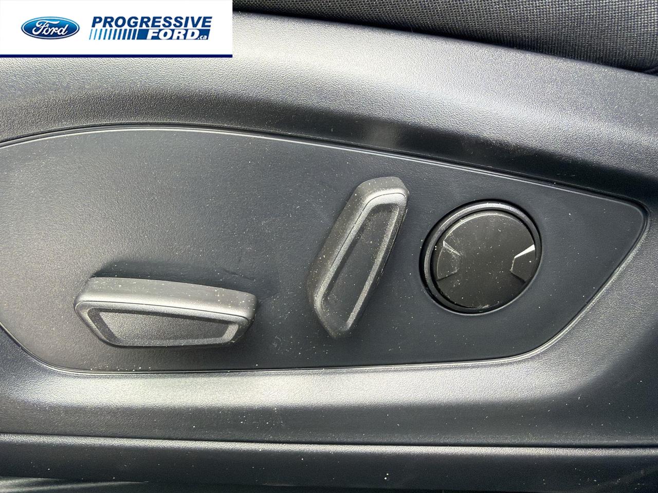 2026 Ford Explorer Active 4dr 4x4 Photo