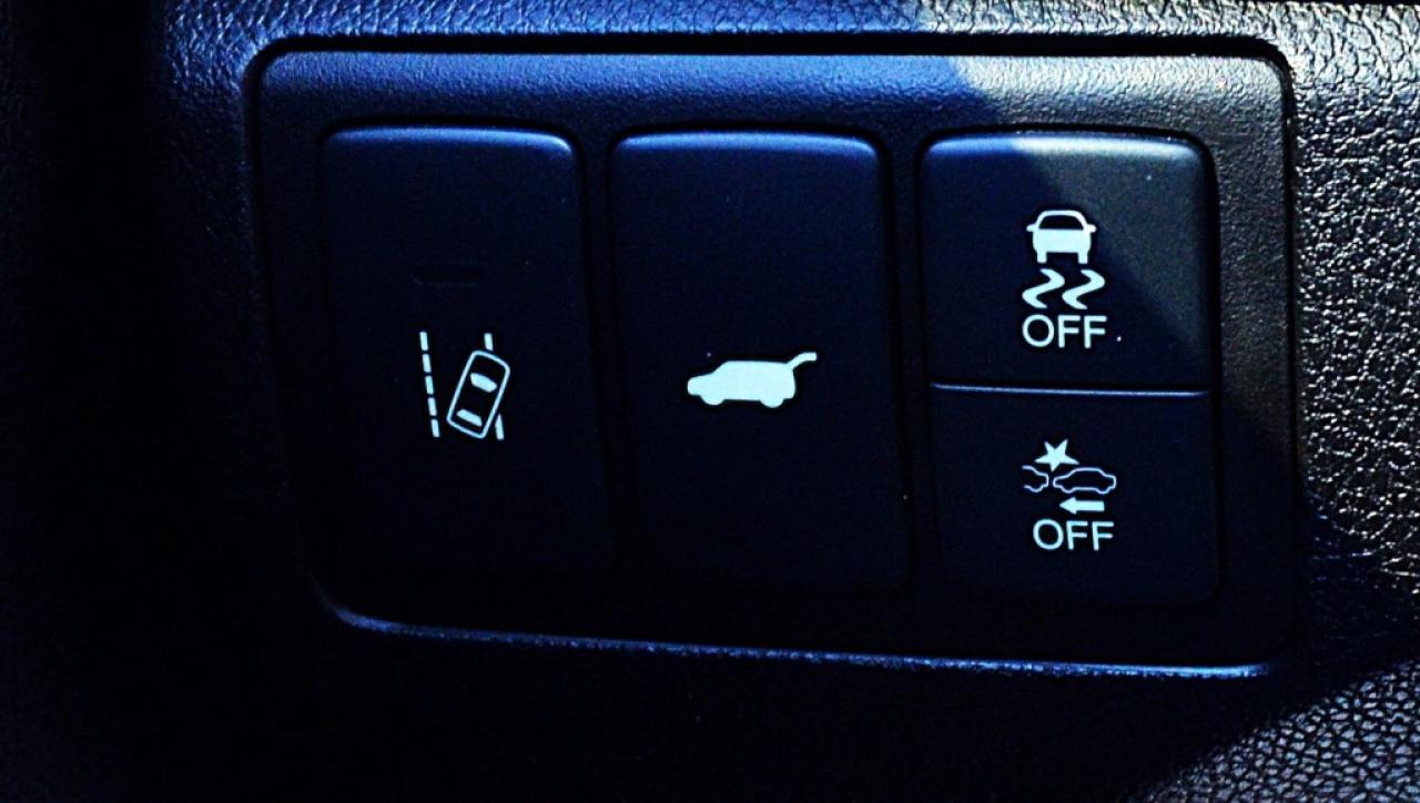 2016 Acura RDX TECH 4dr All-wheel Drive Automatic SUV Photo