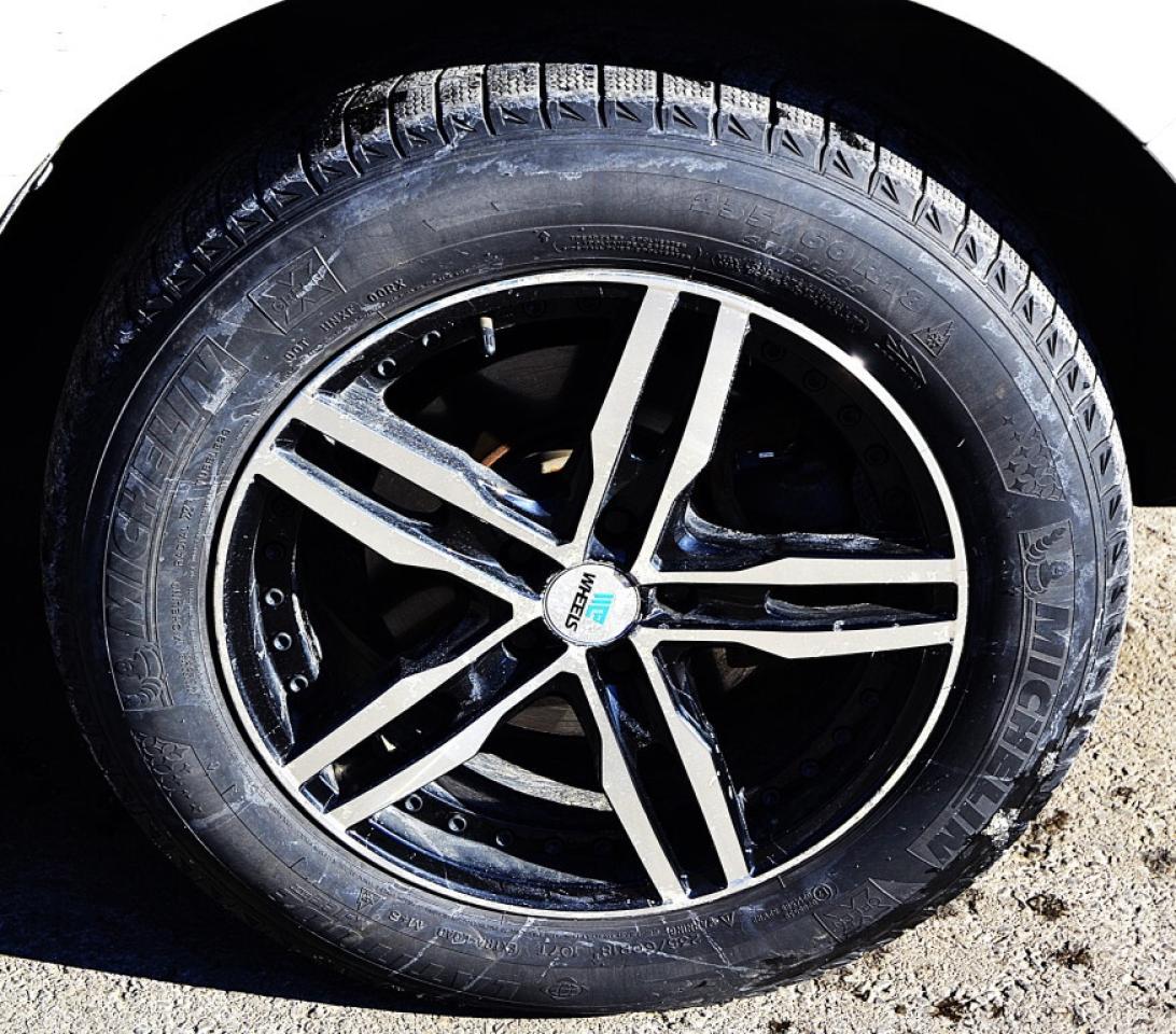 2016 Acura RDX TECH 4dr All-wheel Drive Automatic SUV Photo