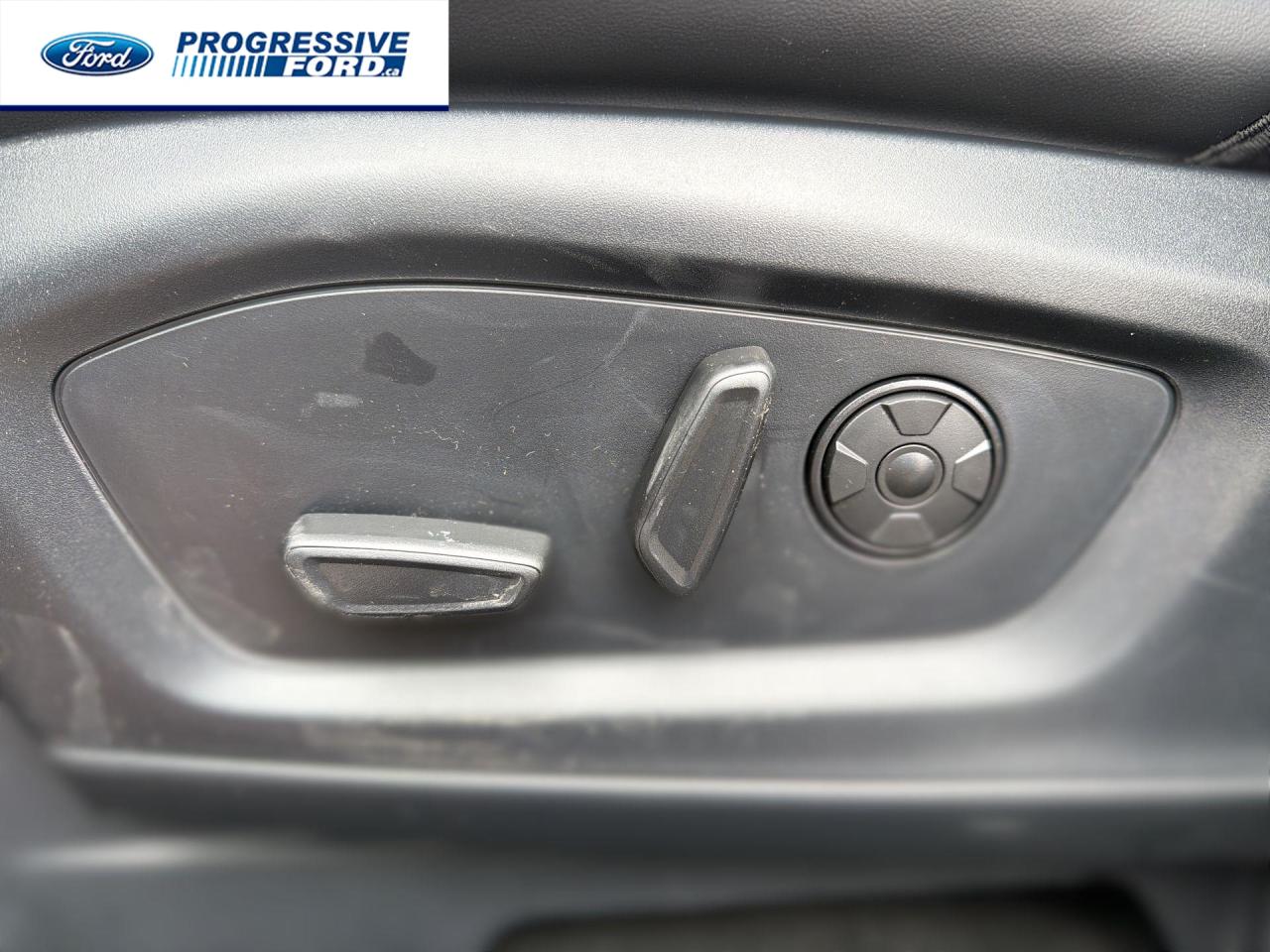 2026 Ford Explorer ST 4dr 4x4 Photo