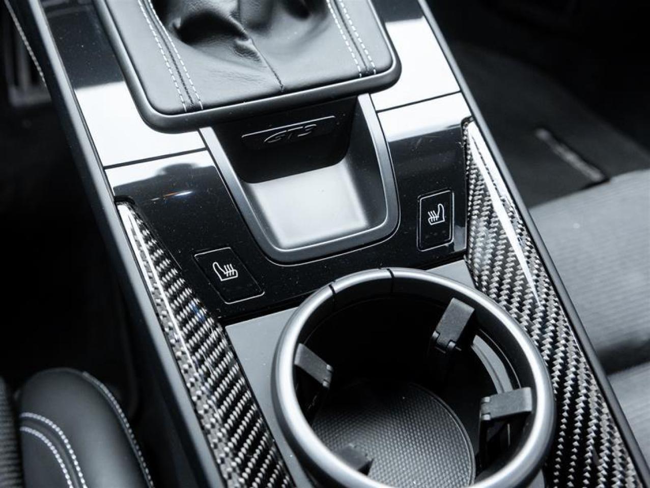 2022 Porsche 911  Photo