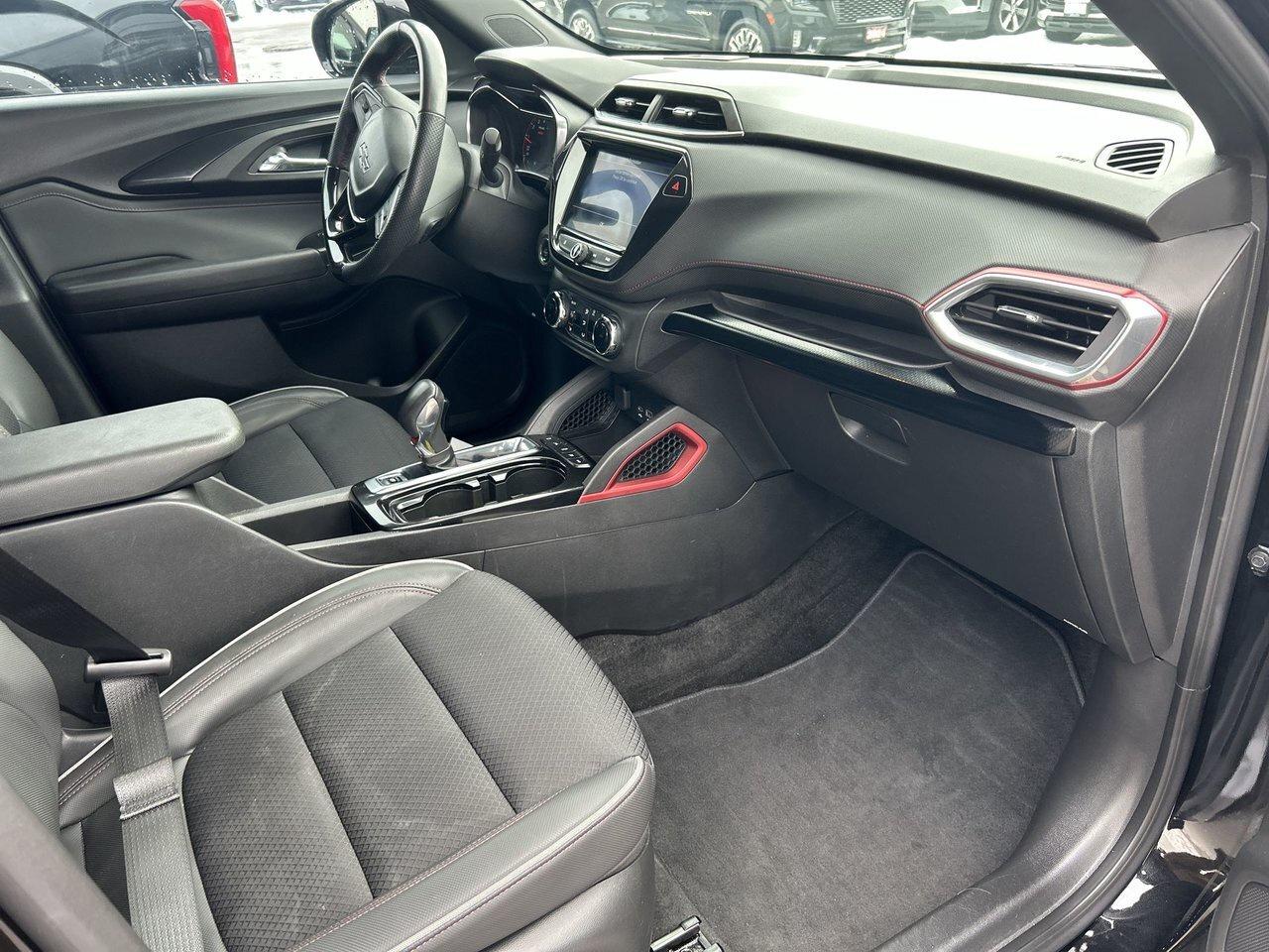 2023 Chevrolet TrailBlazer RS Low KM Lane Keeping Remote Start Photo