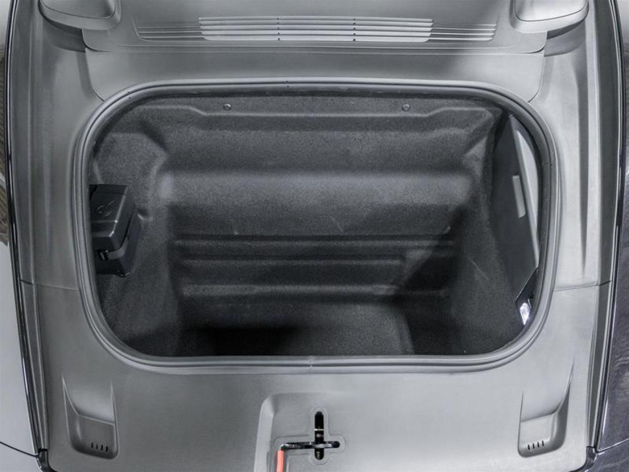 2026 Porsche 911  Photo2