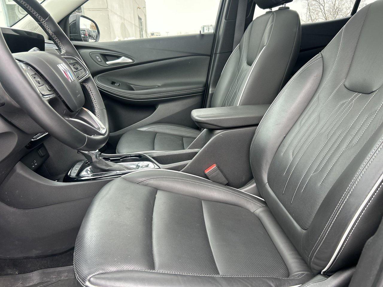 2024 Buick Encore GX Avenir Winter Tire Package Moonroof Adaptive Cruis Photo