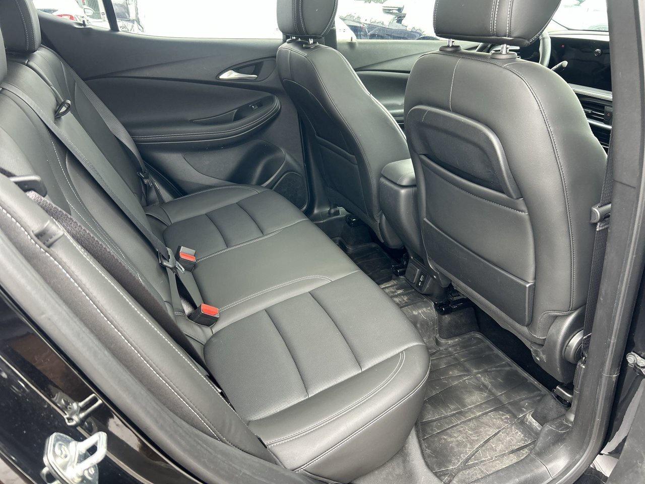 2024 Buick Encore GX Avenir Winter Tire Package Moonroof Adaptive Cruis Photo