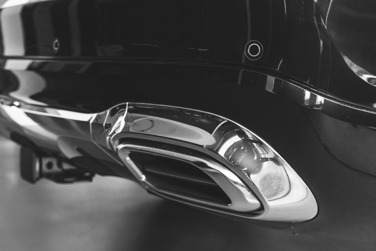 2023 Mercedes-Benz GLS Maybach GLS 600 4MATIC SUV Photo