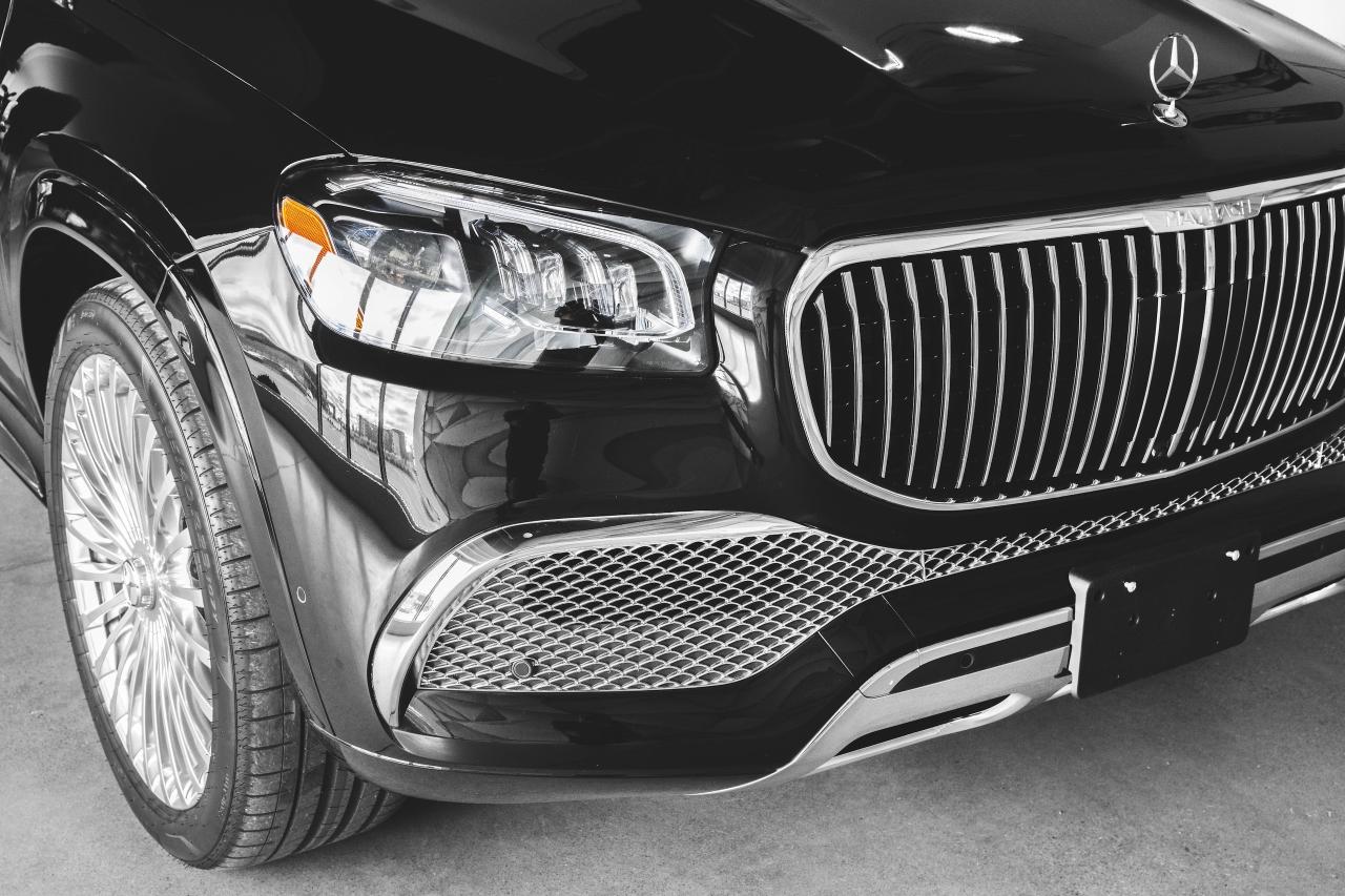 2023 Mercedes-Benz GLS Maybach GLS 600 4MATIC SUV Photo