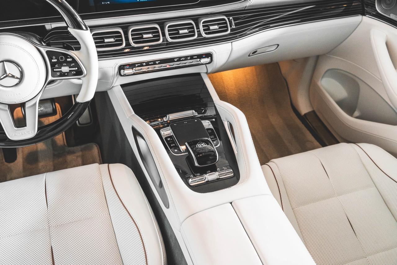 2023 Mercedes-Benz GLS Maybach GLS 600 4MATIC SUV Photo