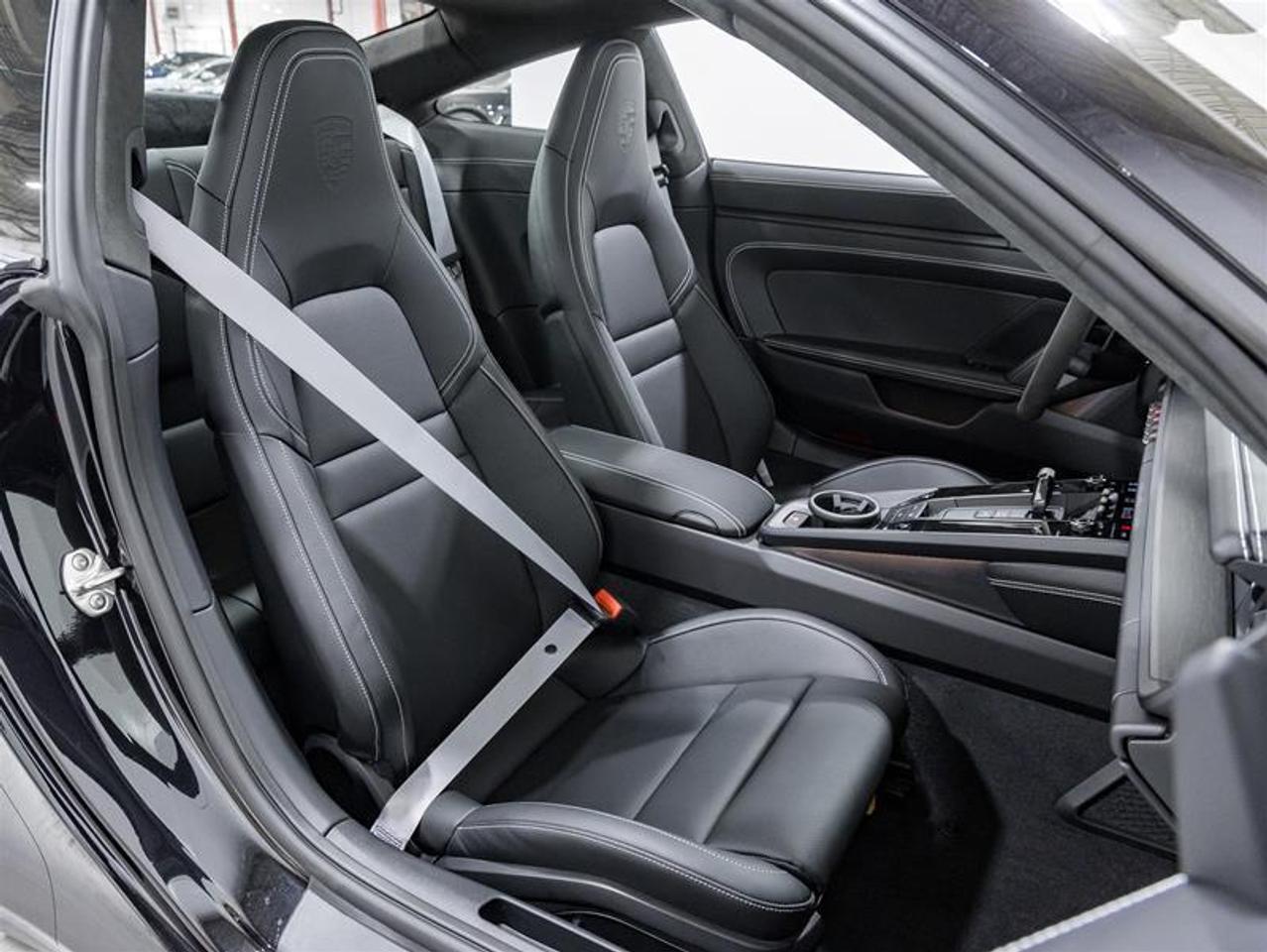 2026 Porsche 911  Photo