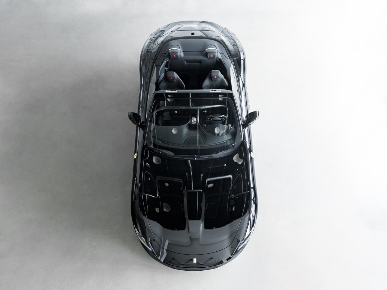 2026 Ferrari Roma Spider  Photo