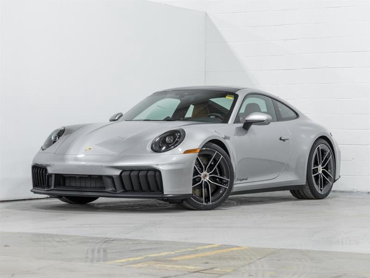 2026 Porsche 911  Photo0