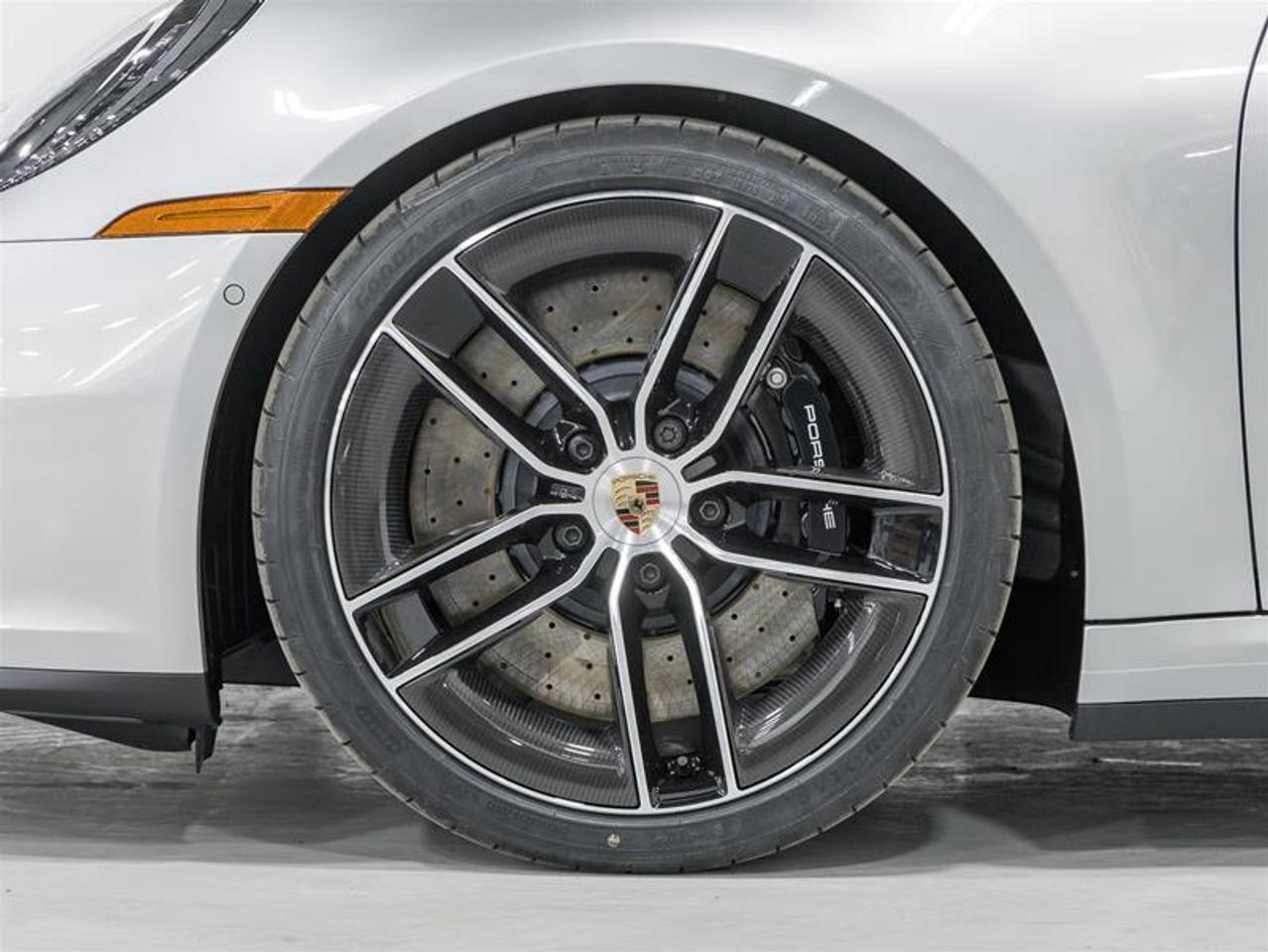 2026 Porsche 911  Photo