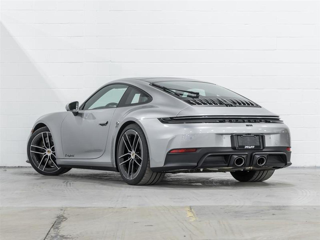 2026 Porsche 911  Photo