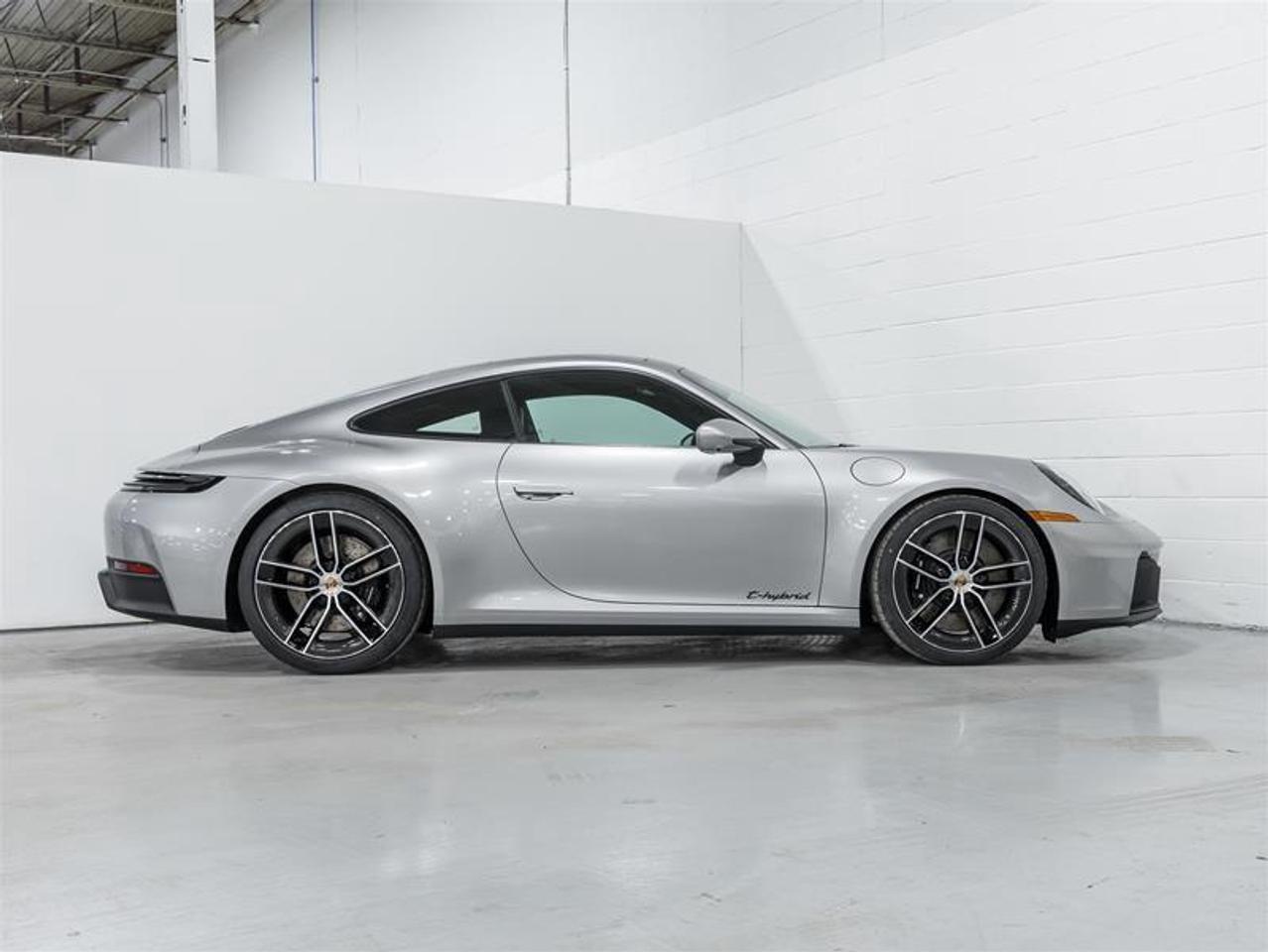 2026 Porsche 911  Photo